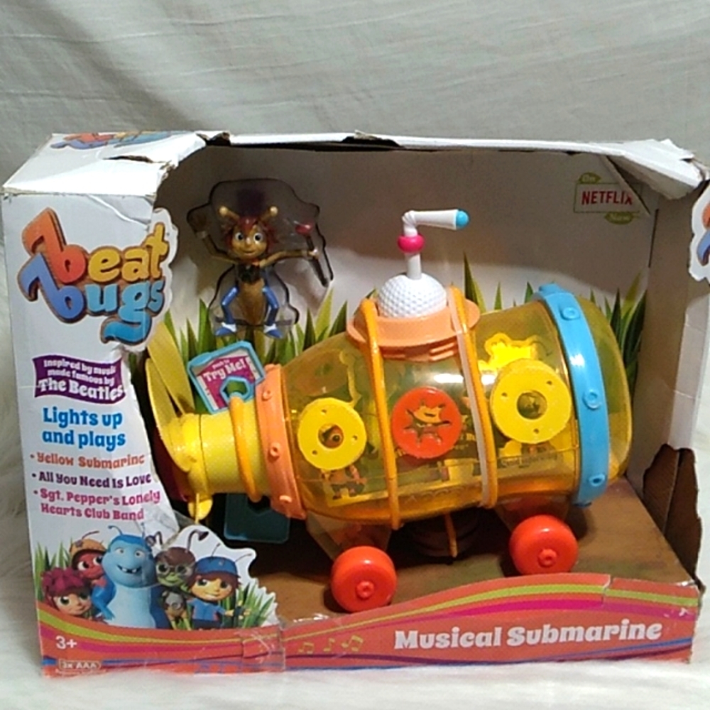 SALE! RARE! HTF! New Beat Bugs Musical Submarine Lights Up & Plays